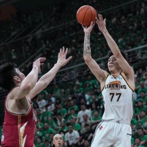 开云app官方下载-【揭秘】张镇麟投篮手型改变的背后